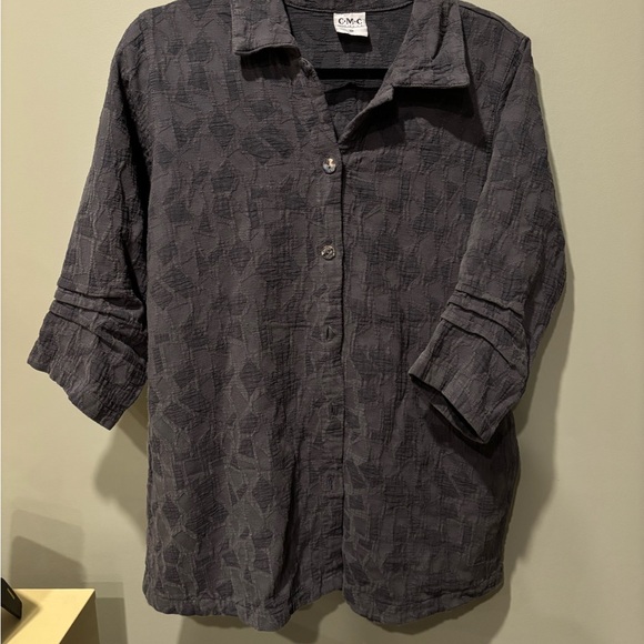 Vintage Gray Patterned Button-Up - Picture 3 of 9